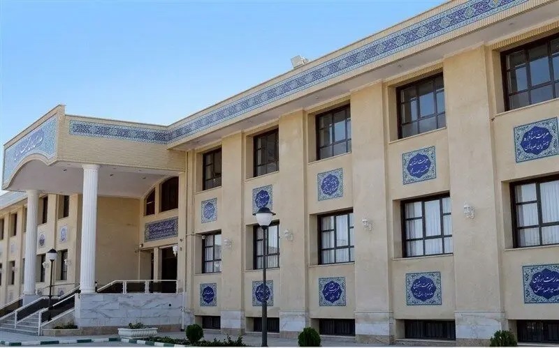 تمامی مدارس دولتی هیئت امنایی می‌شوند؛ دریافت «شهریه» ممنوع