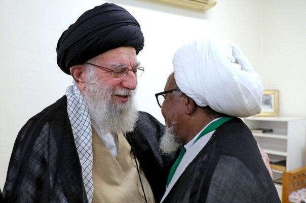 آریا جوان