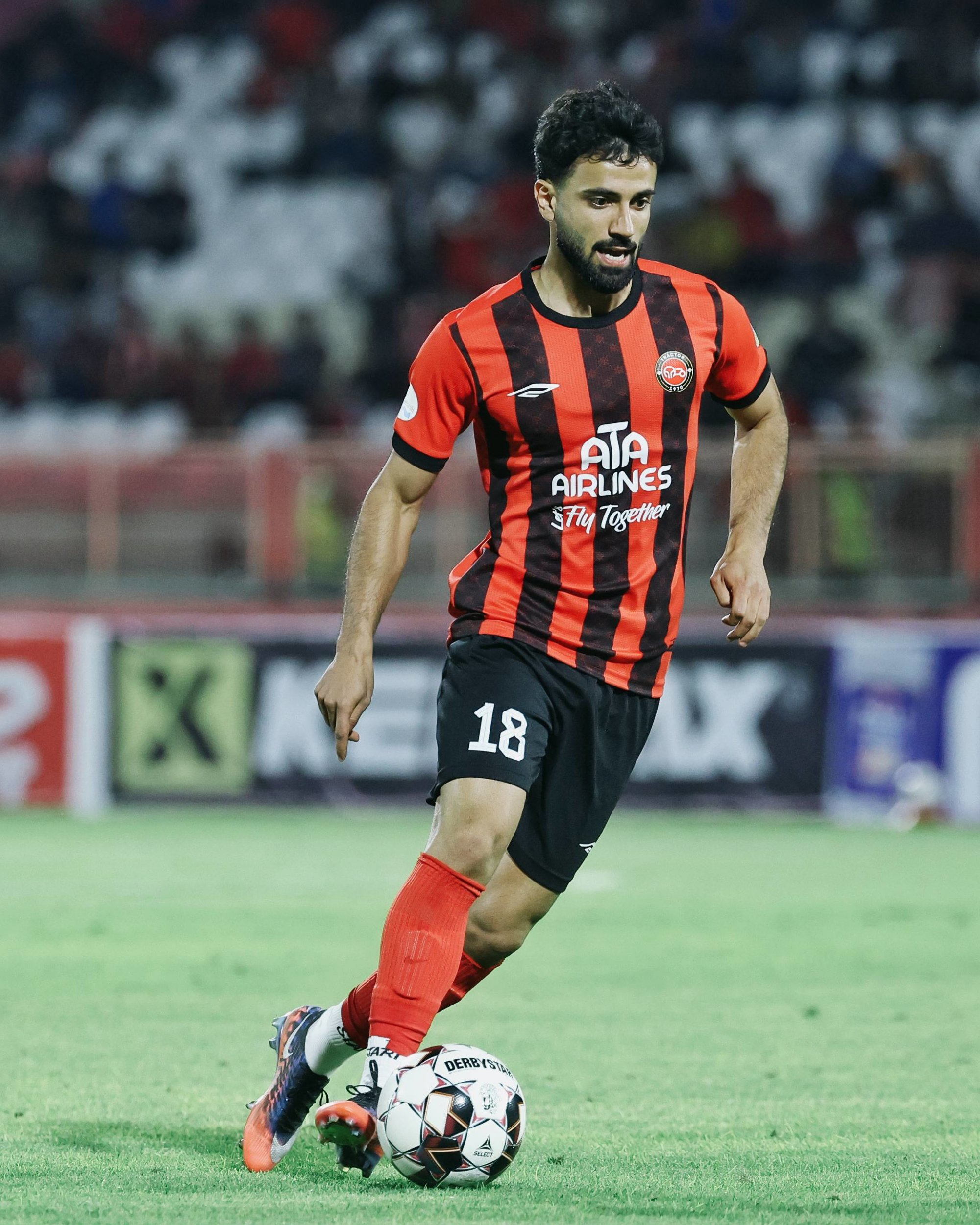 آریا جوان