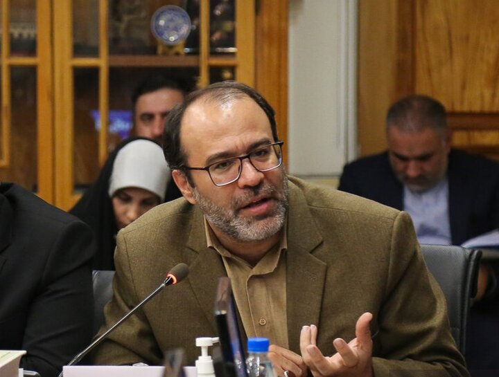 آریا جوان