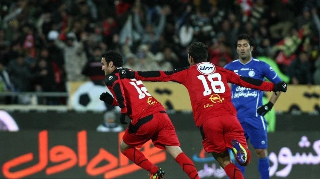 آریا جوان