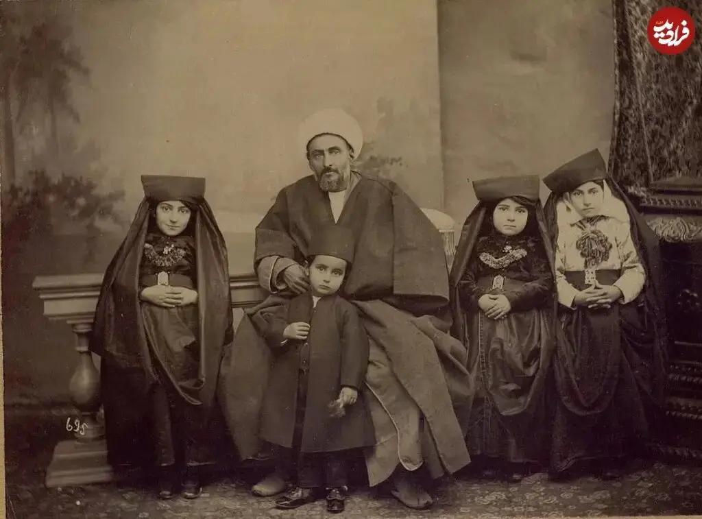 آریا جوان