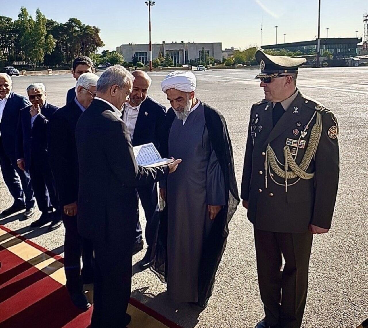 آریا جوان
