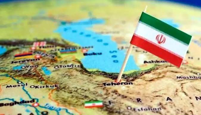 ادعای فاینشنال تایمز درباره  ابتکار عمان برای منطقه؛ وزرای خارجه کشورهای خلیج فارس با عراقچی دیدار می کنند
