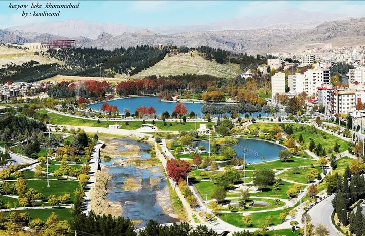 آریا جوان
