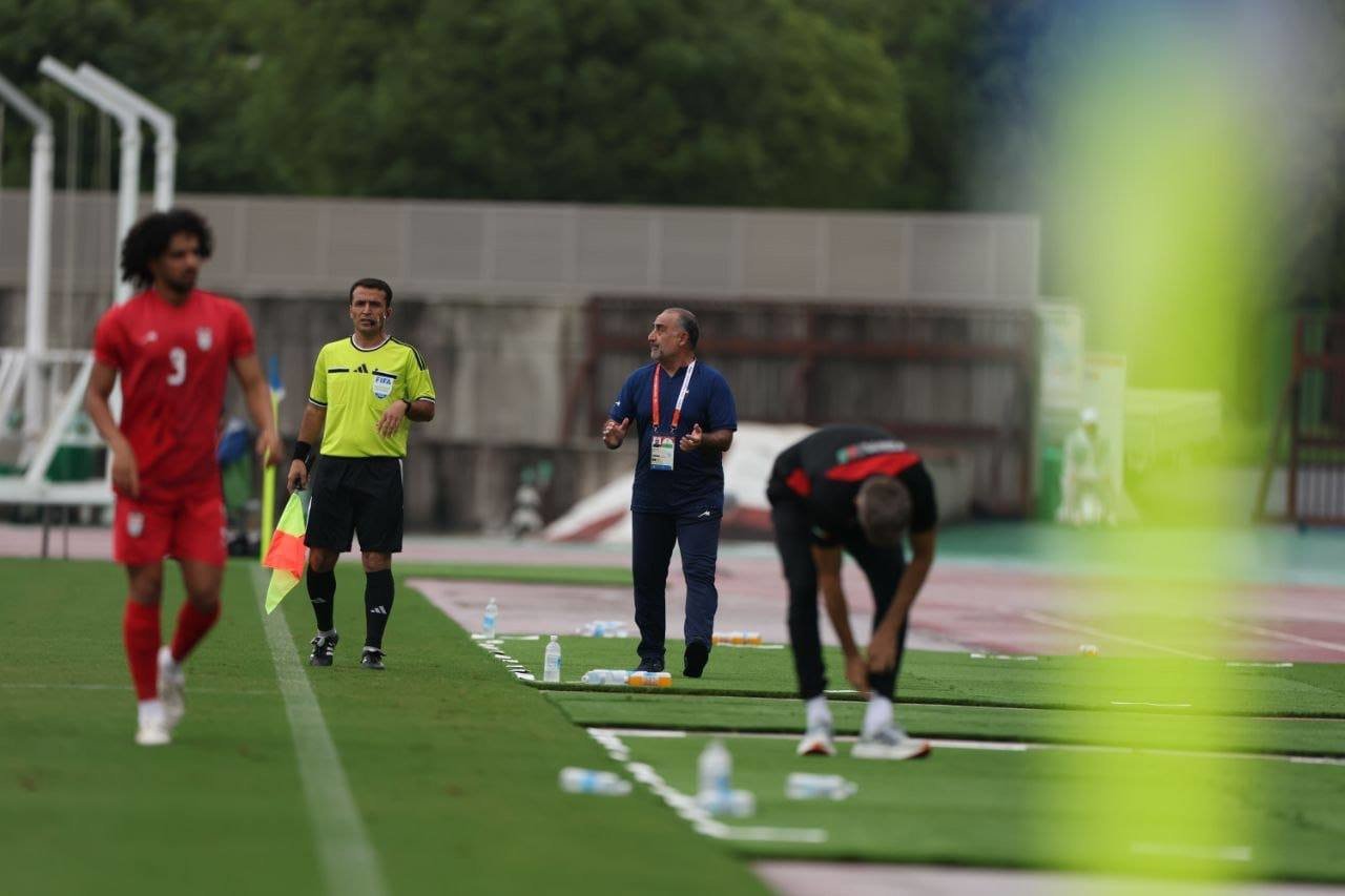 آریا جوان