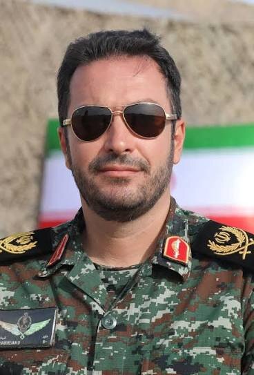 آریا جوان