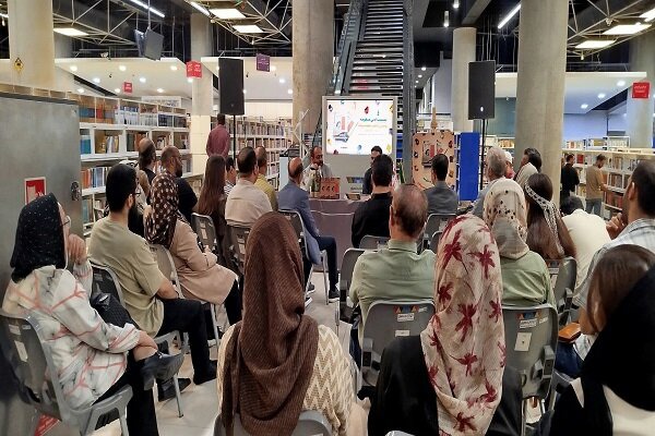 «جعبه سیاه» در باغ کتاب تهران رونمایی شد