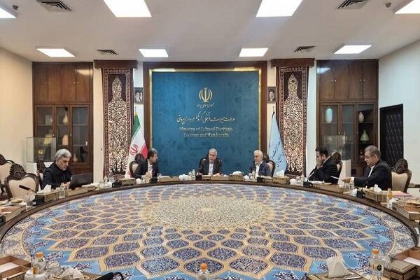 صالحی‌امیری: ریسباف باید به یادگار ماندگار اصفهان تبدیل شود