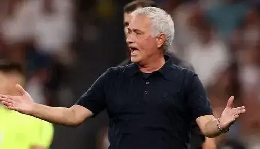 تصمیم جدید لالیگا رئال مادرید را عصبانی کرد