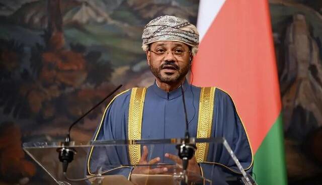 عمان: توافق با ایران درباره تنگه هرمز به نتیجه مذاکرات تهران-واشنگتن بستگی دارد