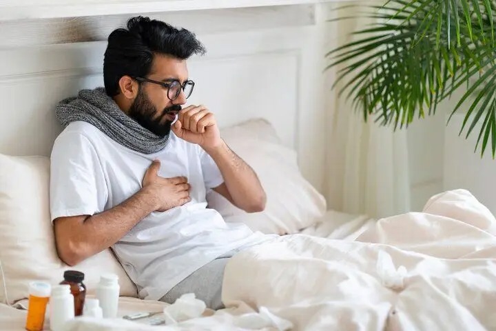 موج آنفلوآنزا اواخر آذر از راه می‌رسد/ آخرین وضعیت کرونا در کشور