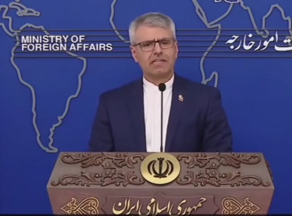 بقایی: طرف آمریکایی در مذاکره جدی نیست؛ آمریکا مذاکره را با دیکته اشتباه می‌گیرد