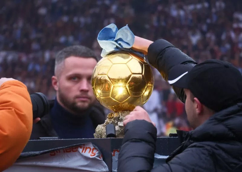 لحظه به لحظه با مراسم توپ طلا