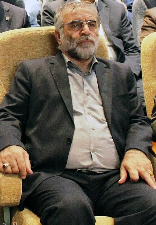 آریا جوان