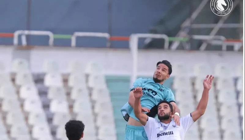 مدافع گلزنِ ساکت گل ساخت