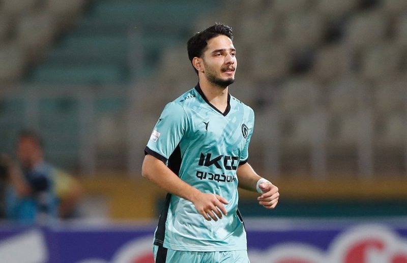 دو پاس گل از مدافع آبی‌ها در ۶ روز